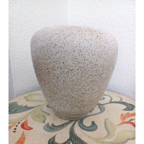 Mid Century Signed Emerging Face Art Pottery Vase by S. Porter Circa early 1970' - Picture 7 of 14